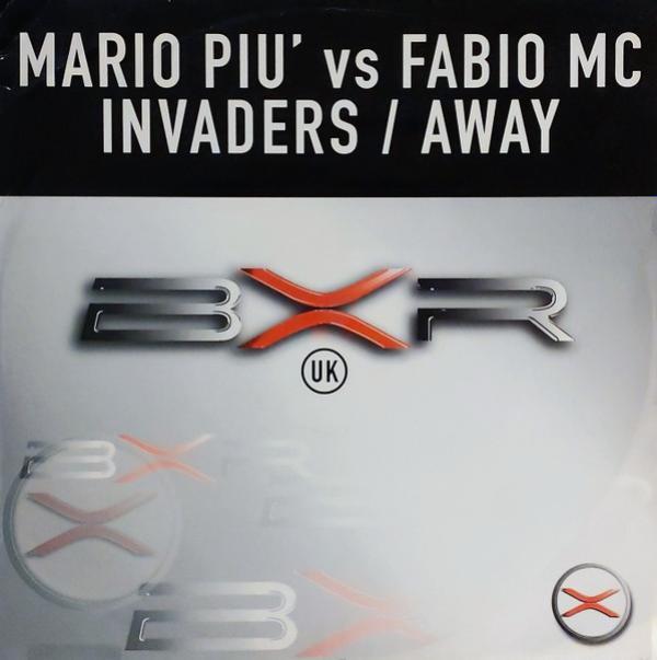 Mario Più, Fabio MC - Invaders / Away